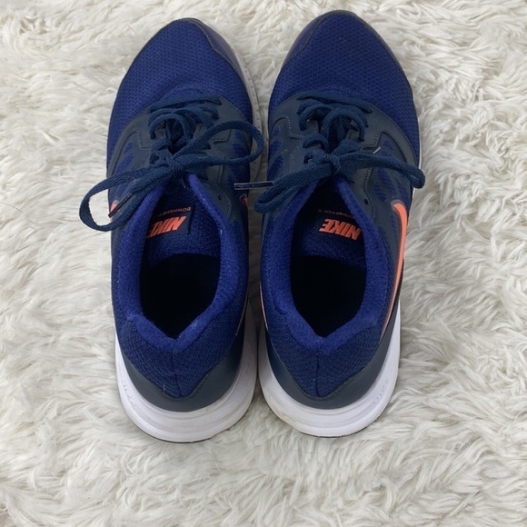 Nike Running Shoes - Picture 3 of 7